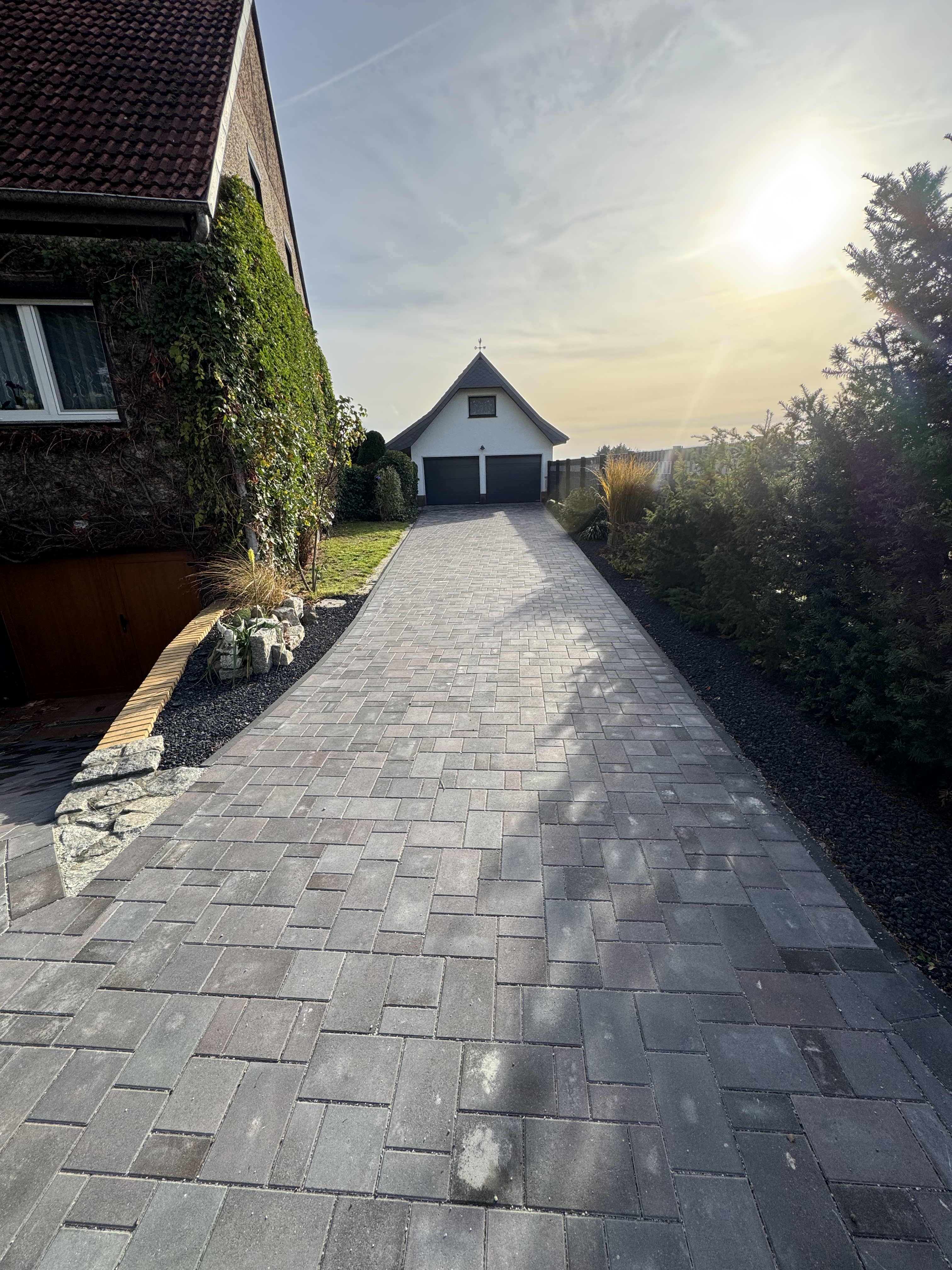 20251113_115300195_iOS